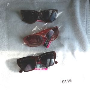 Foster Grant sun glasses